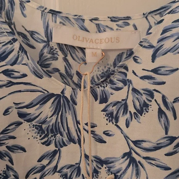 Olivaceous babydoll mini dress with spaghetti straps -size Medium - NWT - Picture 5 of 9